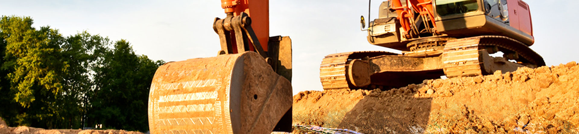 Safe Digging Near Underground Power Line