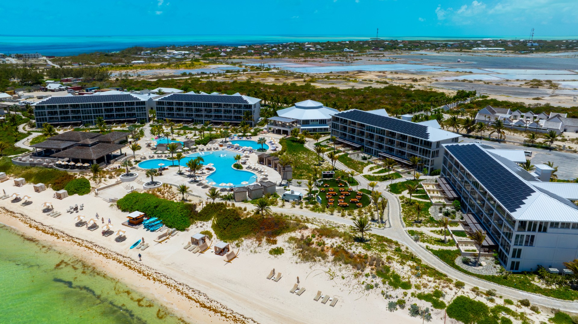 Pelican Energy TCI Formally Commissions Its Largest Rooftop Solar Energy System in Turks and Caicos
